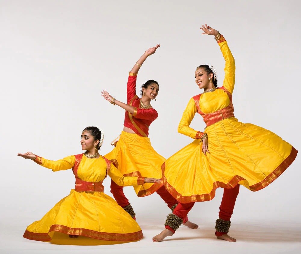Kathak Foundation And Choreographies Level 3 Learn Basic Kathak Along With 2 Kathak